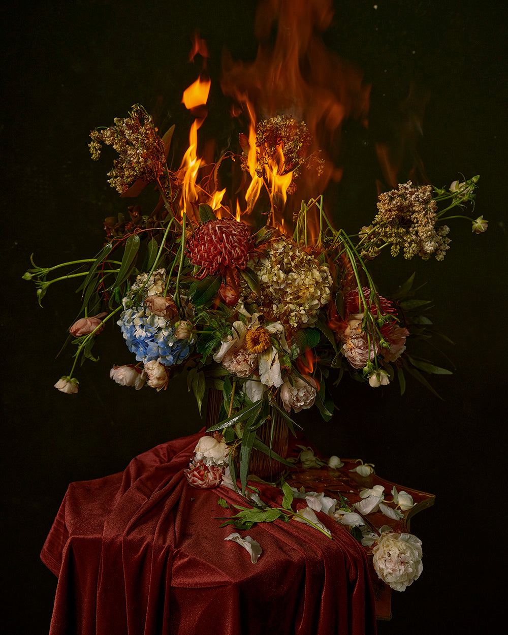 "Presente," // Natura Morta (#3)